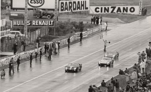 Legendarna trostruka pobjeda GT-40 1966. u Le Mansu