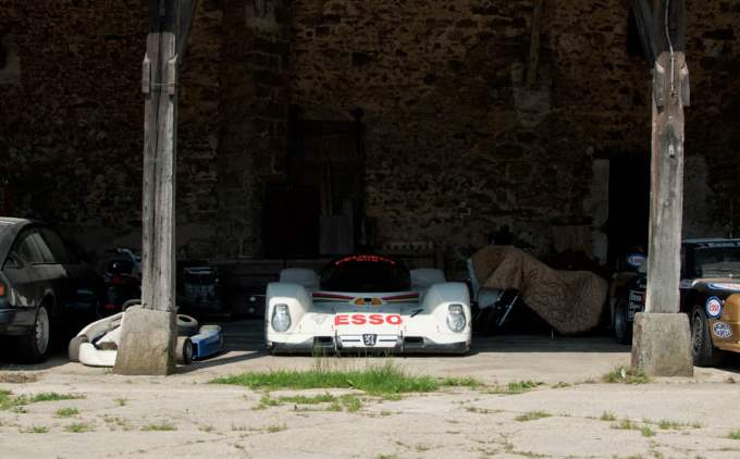 Peugeot 905. I pobjednik Le Mansa se našao u ropotarnici povijesti. Čopor Porschea mu je gledao u leđa u najslavnijoj utrci na svijetu..